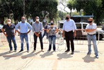 Vereadores acompanham manifestação em frente à Prefeitura