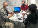 Silvia Morales, do mandato coletivo, recebeu em seu gabinete o agricultor Joel Silveira