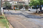 Buracos e irregularidades causavam transtornos aos moradores e motoristas do local.