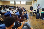 Alunos da escola Dr. Samuel de Castro Neves 