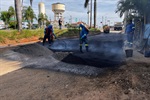 Alça de acesso da avenida São Paulo recebe pavimentação asfáltica