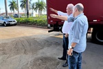 Alça de acesso da avenida São Paulo recebe pavimentação asfáltica