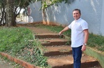 Praça Ludovico apresenta problemas no calçamento