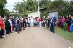 Autoridades, escolares e comunidade se integram em plantio na Itaiçaba