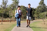 Vereadora conhece liderança jovem no Parque Linear Itaicy 