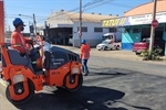 Vereador acompanhou operação tapa buraco localizado na rotatória da Avenida Luciano Guidotti com a Rua Sebastião Pinto Salgado, no Bairro Higienópolis.
