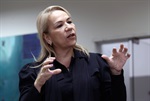 Márcia Cardoso, vice-diretora da Escola Estadual "José Martins de Toledo"