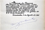 Dedicatória e assinatura do jornalista Delphim Ferreira da Costa Neto