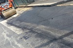 Segundo o parlamentar, a situação do asfalto prejudicava a passagem de pedestres