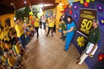 Homenagem foi entregue na sede da escola, em solenidade que contou com a participação dos alunos e professores da escola