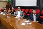 Entidades e produtores rurais foram homenageados pelo Dia Municipal da Agroecologia; Medalha de Mérito Legislativo foi entregue à família do pesquisador Eneas Salati 