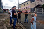 Vazamento de esgoto causa transtorno aos moradores do bairro Maracanã