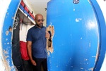 A pedido de moradores, vereador Acácio Godoy vistoriou as condições de espaço esportivo no bairro Cecap