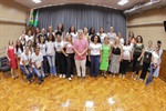 Palestrante Helio Hintze, vereadora Silvia Morales e as participantes da roda de conversa