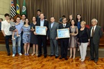 Jacob e Ételcles com suas famílias e Trevisan