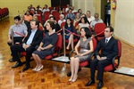 Os homenageados e o público presente na solenidade