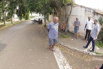 Entroncamento da avenida Eurico Gaspar Dutra com a rua Valentim Gentil, que é continuidade da rua Noêmia Gouvea Rodrigues Sartini