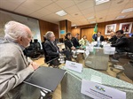 Comitiva apresentou proposta ao ministro da Educação nesta quinta-feira (13)