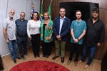 Comitiva foi recepcionada no CCZ e sala da presidência da Câmara