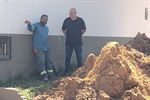 Vereador Gilmar Rotta no bairro Anhumas, nesta segunda-feira (17)