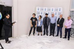 Nick Brad transfere seus sentimentos para os desenhos executados a lápis e caneta preta