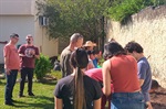 Vereador Pedro Kawai (PSDB) participou, neste sábado (29), da revitalização das hortas na Escola Passo a Passo