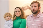 Neder recebeu a homenagem acompanhado da esposa, mãe e filho