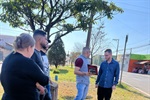 Gustavo Pompeo conversou com moradores e comerciantes do Alvorada e disse que encaminhará demandas às secretarias responsáveis