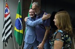 Homenageado estava acompanhado da esposa Lúcia Aparecida Fidelis