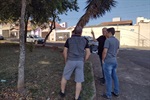 Moradores reivindicam bancos e melhoria da iluminação no local