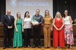 Entrega de título de Farmacêutico do Ano aconteceu no Salão Hobre Helly de Campos Melges