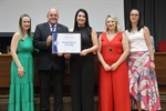 Entrega de título de Farmacêutico do Ano aconteceu no Salão Hobre Helly de Campos Melges
