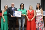 Entrega de título de Farmacêutico do Ano aconteceu no Salão Hobre Helly de Campos Melges