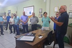 Gilmar Rotta entrega moção de aplausos à Sociedade de São Vicente de Paulo