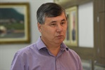 Entrega da homenagem aconteceu na manhã desta sexta-feira (15)