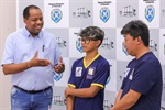 Câmara reconhece mérito de tenista na conquista de campeonato infantil