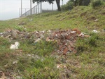 Entulho é problema constante no bairro Mario Dedini