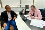 Vereador participa de reunião com deputado na Assembleia Legislativa