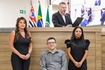 Da esquerda para a direita: Vanessa Petta Desgaspari, André Bandeira e Silvia Kelly Mendes de Araújo