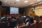 Alunos da Escola Estadual Sud Menucci visitam a Câmara na tarde desta terça-feira (10)