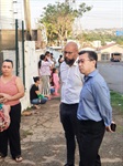 Visita começou às 6h, quando as pessoas esperavam na fila para agendar consultas