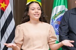 Aos nove anos, Lívia Krall Ferreira já é destaque como embaixadora mirim