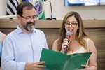 Entrega da homenagem aconteceu na noite desta quinta-feira (16), no Plenário "Francisco Antonio Coelho"