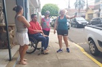 Vereador atende pedido de moradores e comerciantes da Paulistasta