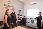 Entrega da homenagem aconteceu na sede da empresa, na rua Treze de Maio, 1421