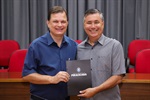 Entregas das homenagens aconteceu na manhã desta segunda-feira (19), no Salão Nobre da Câmara
