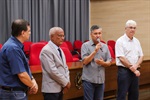 Entregas das homenagens aconteceu na manhã desta segunda-feira (19), no Salão Nobre da Câmara