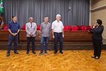 Entregas das homenagens aconteceu na manhã desta segunda-feira (19), no Salão Nobre da Câmara