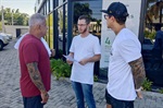 Gustavo Pompeo conversou nesta quinta (22) com comerciantes que atuam próximo ao condomínio Terras de Piracicaba