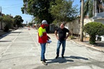 Vereador supervisiona avanço de obras na rua Joana D’Arc